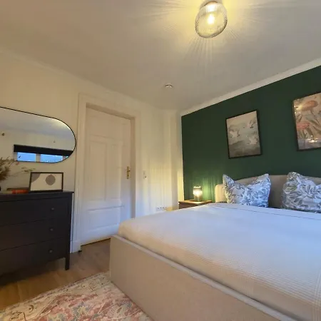 Апартаменты The Forest With Garden & Tranquility Ольденбург